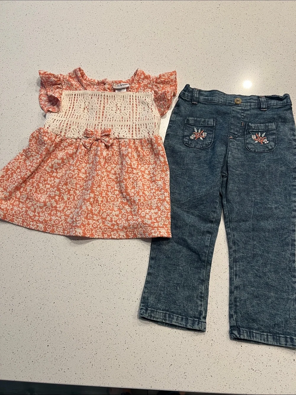Daisy Fuentes lightweight crochet